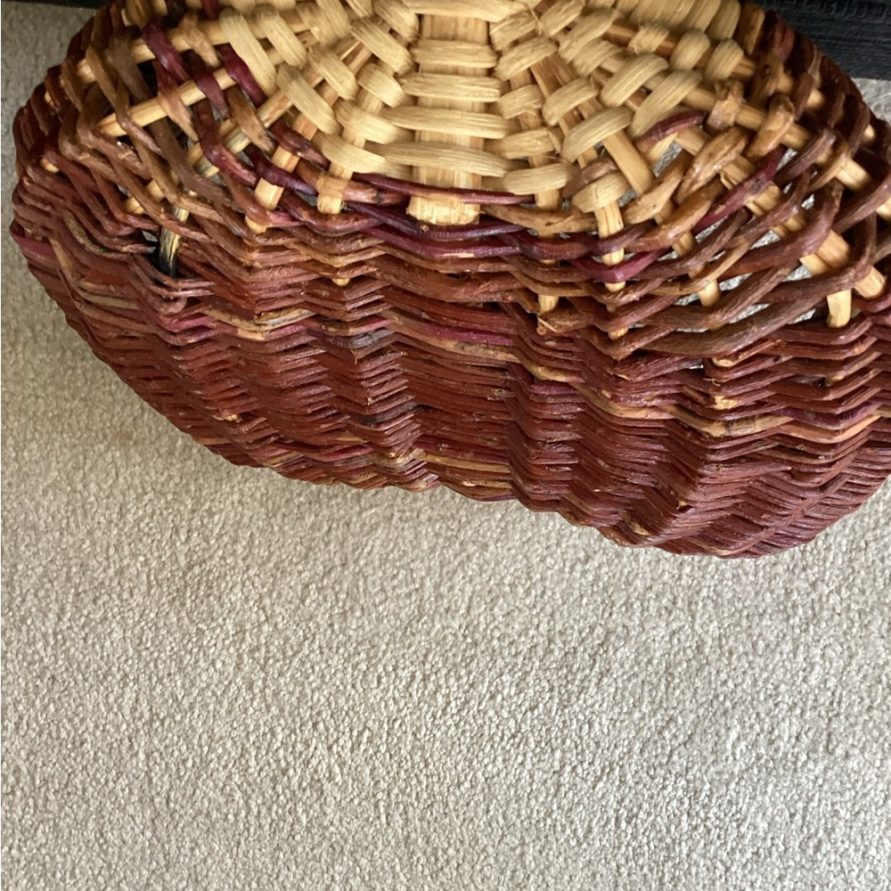 TWO RUSTIC HANDMADE BASKETS - Picture 7 of 11